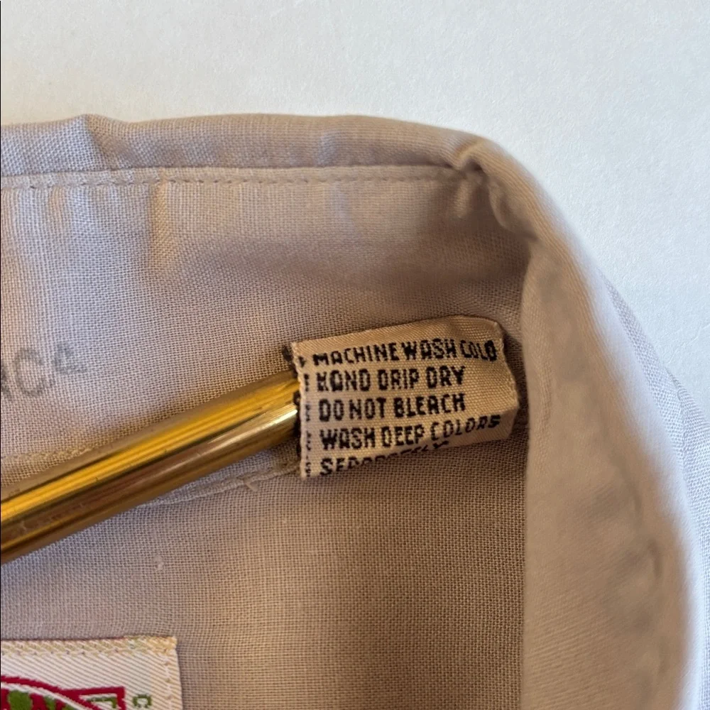 Vintage 80’s Banana Republic Khaki Safari Short Sleeve‎ Shirt Mens Size Small